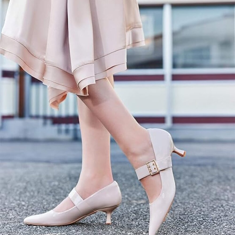 Mary Jane kitten heels, size 9, apricot color, comfortable